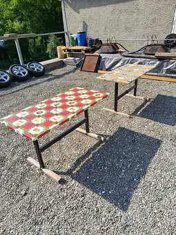 Dva kvalitní stoly - 8