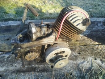 Motory ČZ 150 2ks - 8