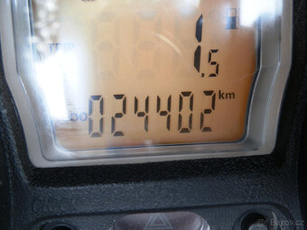 Piaggio X-Evo 125 - 8