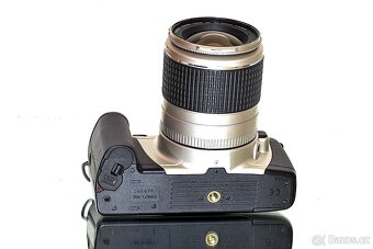 Canon EOS 300 + Canon 28-90 + blesk TOP STAV - 8