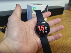Galaxy Watch Active 2 (44mm) + SUPCASE - 8