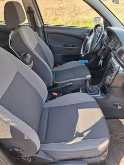 Škoda Octavia 1,8t 4x4 PRODÁNO - 8
