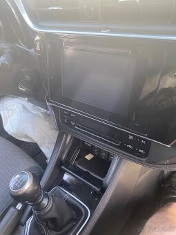 Toyota Auris - 8