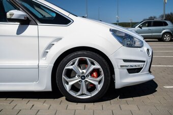 Ford S-Max 2.0 EcoBoost SCTi Titanium A/T 7m - 8