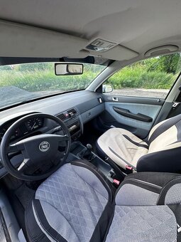 Škoda fabia 1 comfort - 8