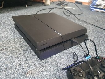 SONY PLAYSTATION 4+SONY DUALSHOCK 4 - 8