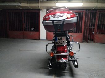 Kawasaki VN 1500 Classic Tourer FI - 8