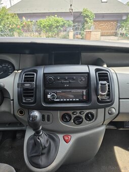 Renault trafic - 8