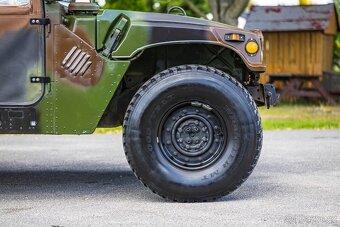HMMWV M998 z roku 1982 - 8