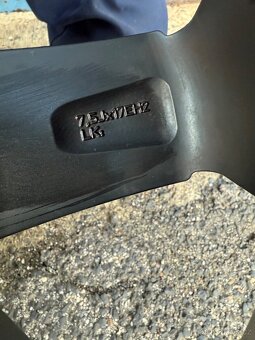 Alu kola Brock 17” - 8