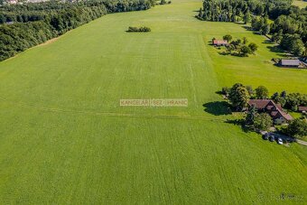 Nádherné stavební pozemky v obci Čeladná - 8