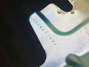 VW PASSAT B8 - 3G - 2014-2024 - blatník LP - 8