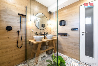 Prodej bytu 4+1, 98 m², Slavičín, ul. Mladotické nábřeží - 8