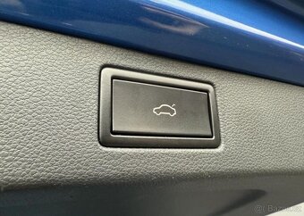 Škoda Kamiq manuál benzín 85 kw 2020 - 8