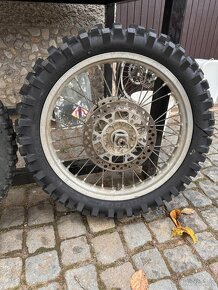 Kola Suzuki RM 250 - 8