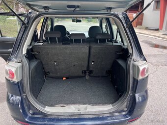 Mazda 2 - 8
