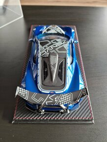 Frontiart 1/18 - Zenvo TSR-S - 8