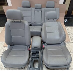 Kia Sorento na díly - 8