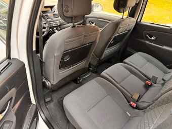 Renault Scenic 1.6 16v - 8