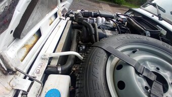 LADA NIVA - 8