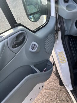 Ford transit 2010 2.2 - 8