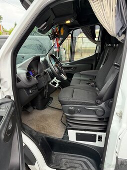 MERCEDES-BENZ SPRINTER - 8