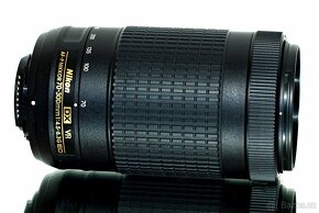 Nikon AF-P VR 70-300mm G DX ED TOP STAV - 8
