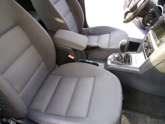 Škoda octavia 2 facelift 1.9TDI - 8