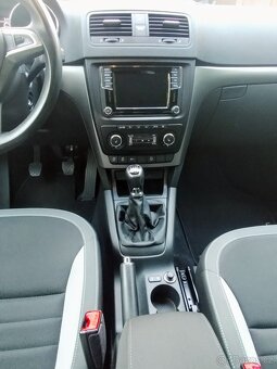 Škoda Yeti 2.0tdi 110kw najeto 108800km - 8