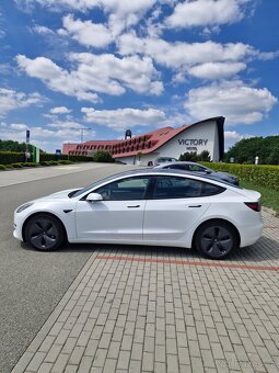 Tesla model 3 long range refresch 12/2021 - 8