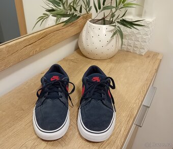 Nike tenisky vel. 36 kožené unisex - 8