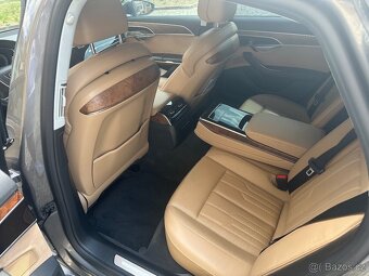 Audi A8 55 TFSI - 8