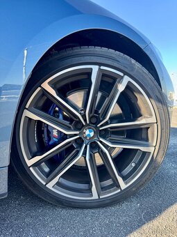 BMW M440i xDrive G22, Harman/Kardon, 360 kamera, zimní pneu - 8