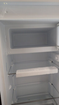 Malá Vestavná lednice CANDY CIO 225 EE/N nové čti. - 8