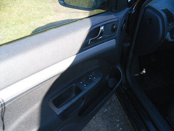 Škoda Octávie II - 8