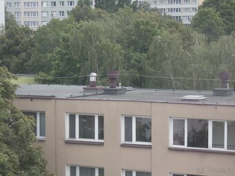 KONICA MINOLTA DiMAGE E500 - 8