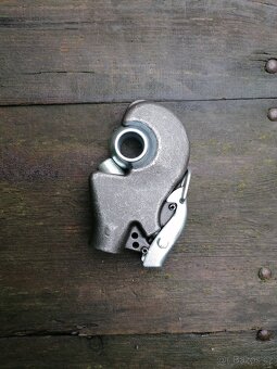 Prodám samojistící rychlo upínací háky cbm - 8