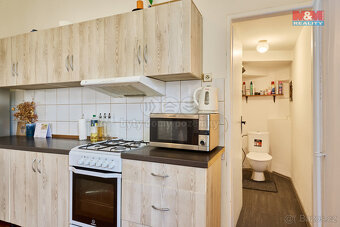 Prodej bytu 1+1, 36 m², Hostinné, ul. K. Čapka - 8
