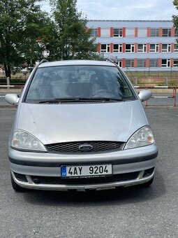 Ford Galaxy - 8