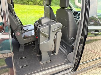 Ford Tourneo Custom Sport - 8