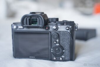 SONY ALPHA A7RIV - 8