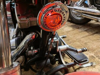 Indian Scout Bobber Kryt chladiče, Klakson, SPZ - 8