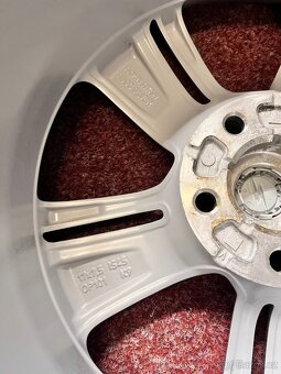 5x115 R17 Originál Alu Opel Insignia B - 2021 - TOP STAV - 8