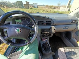 Škoda Octavia 1.6 74kw - 8