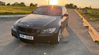 BMW E90 330 xd - 8