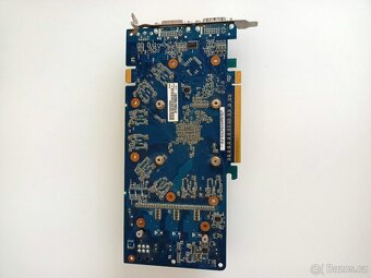 Staré retro grafické karty AGP, PCI, PCIe - 8