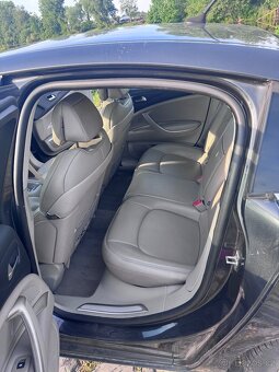Citroën C5 3.0 HDi V6 177kW Exclusive, r. 2011, STK 2027 - 8