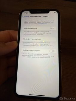 Apple iPhone 11, 128GB, bilá, nova baterie, TOP stav - 8
