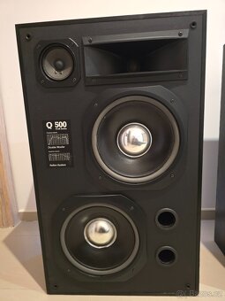 Universum Q500 - 8