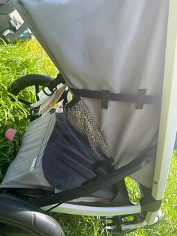 Thule Urban Glide 2 + CYBEX Aton 5 - 8